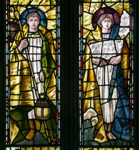 Mortehoe，St Mary，Heaton Butler＆Bayne，Selwyn Image，Archangels St Raphael＆St Gabriel，c.1890 作者 塞尔温图像塞尔温图像