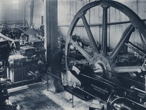 Crown Reef Gold Mining Company 内部、发动机和发电机室（黑白照片） 作者 南非摄影师