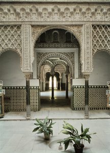 12至14世纪的Patio de las Munecas 作者 西班牙语学校
