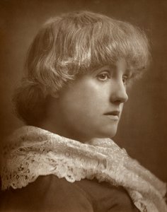 玛丽-伊斯特莱克，英国女演员，1883年