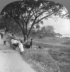 1908年，缅甸巴莫，河滨和河岸 作者 立体声旅行社