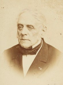 Daniel François Esprit Auber - 作曲家Daniel-Francois-Esprit Auber（1782-1871）的肖像，由巴黎Reutlinger摄影工作室拍摄。Albumin照片。私人收藏 作者 罗伊特林格工作室
