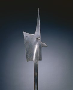 Halberd，c.1480-1500（钢和木头） 作者 瑞士学校