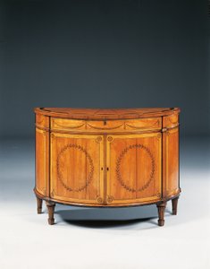 乔治三世时期的镶嵌半脱座便桶，约1760-79年（檀香木，a菜木和郁金香木） 作者 托马斯（attr.to）奇彭代尔
