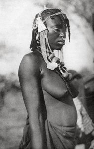 苏丹南部的阿拉伯妇女，阿布·马塔里克（Abu Matarik）到苏丹哈尔法，1925年，1927年。