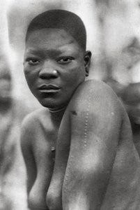 Awemba女孩，利文斯通到布罗肯希尔，北罗得西亚，1925年，1927年