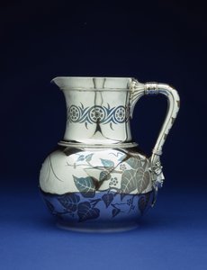 蒂法尼公司（Tiffany＆Co）的混合金属投手，纽约，约1877年