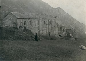 意大利伦巴第，奇瓦特，圣彼得蒙特修道院，Ugo Monneret de Villard 摄影，约 1910 年 作者 乌戈·莫内雷·德·维拉德
