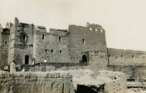 修复后的圣西缅修道院，埃及阿斯旺，摄影师：Ugo Monneret de Villard 作者 乌戈·莫内雷·德·维拉德