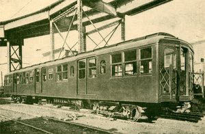 1930年，《纽约地下和高架电气铁路的钢铁车》。 作者 不明