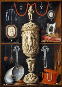 艺术品柜子 作者 不明