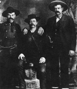火车强盗和不法分子萨姆·巴斯（Sam Bass）的有争议照片，c1877-1878年1954年 作者 不明