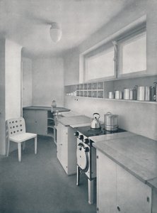 由维也纳的奥斯瓦尔德·哈德特尔教授设计的厨房，1935年 作者 不明