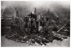 齐柏林飞艇，美国纽约曼哈顿的鸟瞰图，1928年，1933年 作者 不明