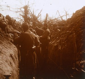 法国北部马恩河战役结束后，c1914-c1918 作者 不明
