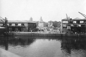 亚历山德拉码头，印度孟买，1917年 作者 不明