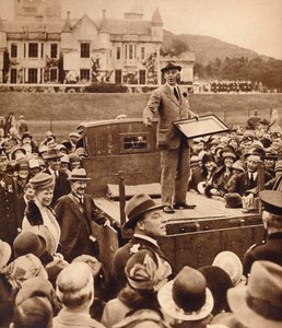 1930年代至1935年在Balmoral进行慈善拍卖 作者 不明