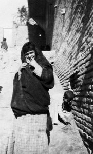 阿拉伯妇女，伊拉克，1917-1919 作者 不明