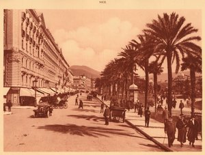 凡尔登大道，尼斯，1930年。 作者 不明