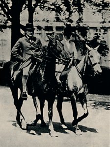 再次回到英格兰，1916年，1945年。 作者 不明