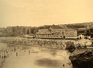 比亚里茨（Biarritz）-市政娱乐场和大广场（c1930）。 作者 不明