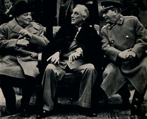 1945年2月在克里米亚举行的三巨头大会。 作者 不明