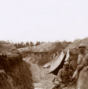 法国北部Bois de la Grille，c1914-c1918 作者 不明