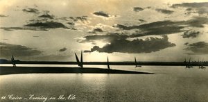 开罗-尼罗河上的傍晚，c1918-c1939。 作者 不明