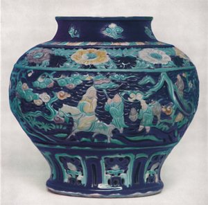 中国酒瓶。明朝时期（1368-1644），1928年 作者 不明
