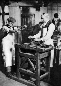 削减钥匙桶，伦敦，1926-1927年 作者 不明