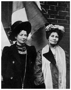 艾米琳·潘克赫斯特（Emmeline Pankhurst），英国议员和她的女儿克里斯塔贝尔（Christabel），1956年20世纪初 作者 不明