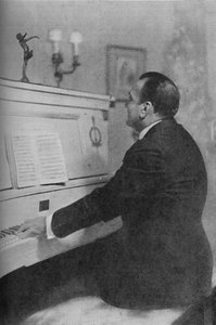 恩里科·卡鲁索（Enrico Caruso）-意大利钢琴著名男高音，c1925年 作者 不明