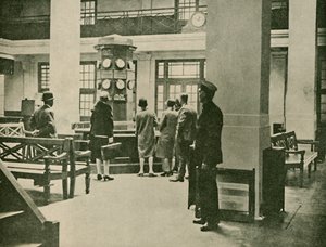 伦敦航空站入口大厅，1927年 作者 不明