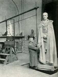 欧洲雕塑家，1947年。 作者 不明
