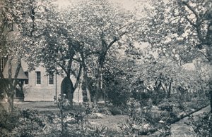 果园花园的示例，最初由威廉·莫里斯（William Morris）于c1900布置 作者 不明