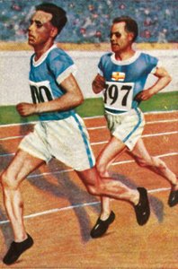芬兰选手维尔·里托拉（Ville Ritola）和帕沃·努尔米（Paavo Nurmi），1928年。 作者 不明