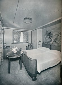 维多利亚登上头等舱豪华客舱，1931年 作者 不明