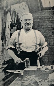 锻造刀片，c1917 作者 不明