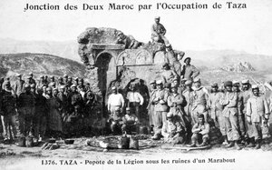 法国外籍军团，摩洛哥塔扎，一些马约尔废墟，1904年 作者 不明