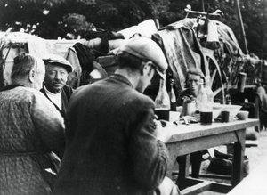1940年7月16日，法国朗布依埃，法国和比利时难民 作者 不明