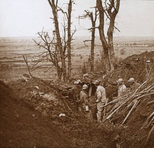 前线，法国北部LesÉparges，c1914-c1918。 作者 不明