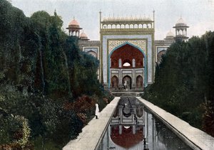 通往印度北方邦阿格拉泰姬陵的大门，建于1890年 作者 不明