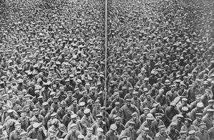 1918年8月21日至22日，法国第3军和第4军第4军俘虏了德国战俘 作者 不明