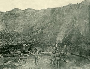 比奇沃思附近的金矿工，1901年。 作者 不明