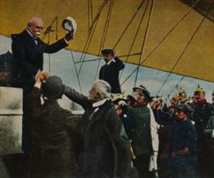 齐柏林伯爵1838-1917年，1934年。 作者 不明