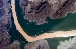 大峡谷和科罗拉多河，亚利桑那州，美国 作者 不明