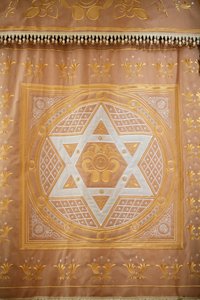 Grand choral synagogue. Synagogue holy ark curtain with a star of David. Saint Petersburg Russia 作者 不明