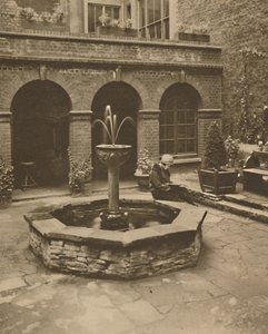 圣埃瑟尔堡墓地，毕晓普门（Bishopgate），一个安息的生活场所，c1935年。 作者 不明