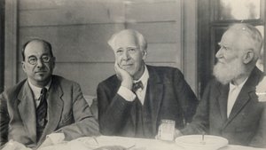 集体照，1931年。 作者 不明