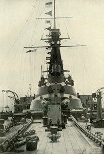 守卫国旗，1919年。 作者 不明